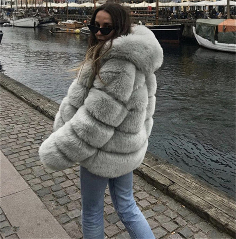 Ladies Faux fur jacket